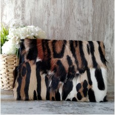 “Basic Nature II” Bolso con piel de ocelote